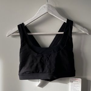 NWT Lululemon Run Stuff Your Bra III, Size 8